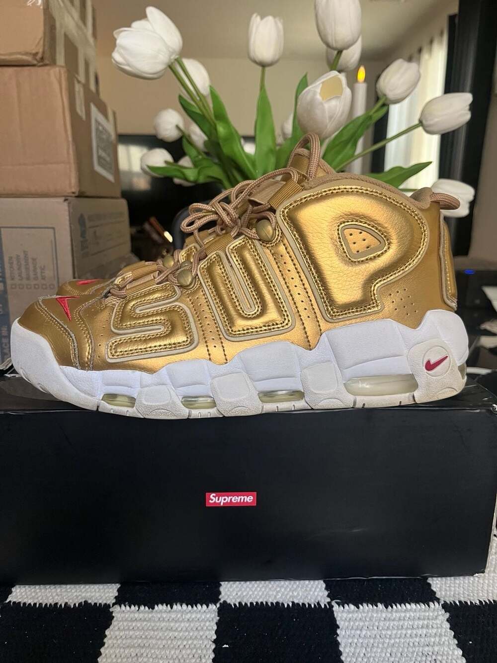 Nike Air More Uptempo x Supreme Metallic Gold (2017)